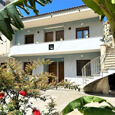 Vlora Villa With Private Parking Exterior foto