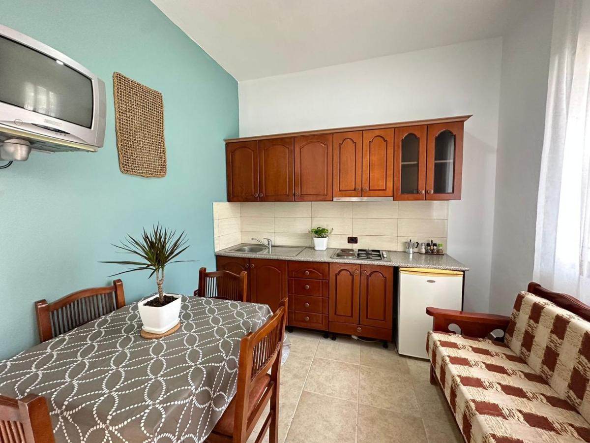 Vlora Villa With Private Parking Exterior foto
